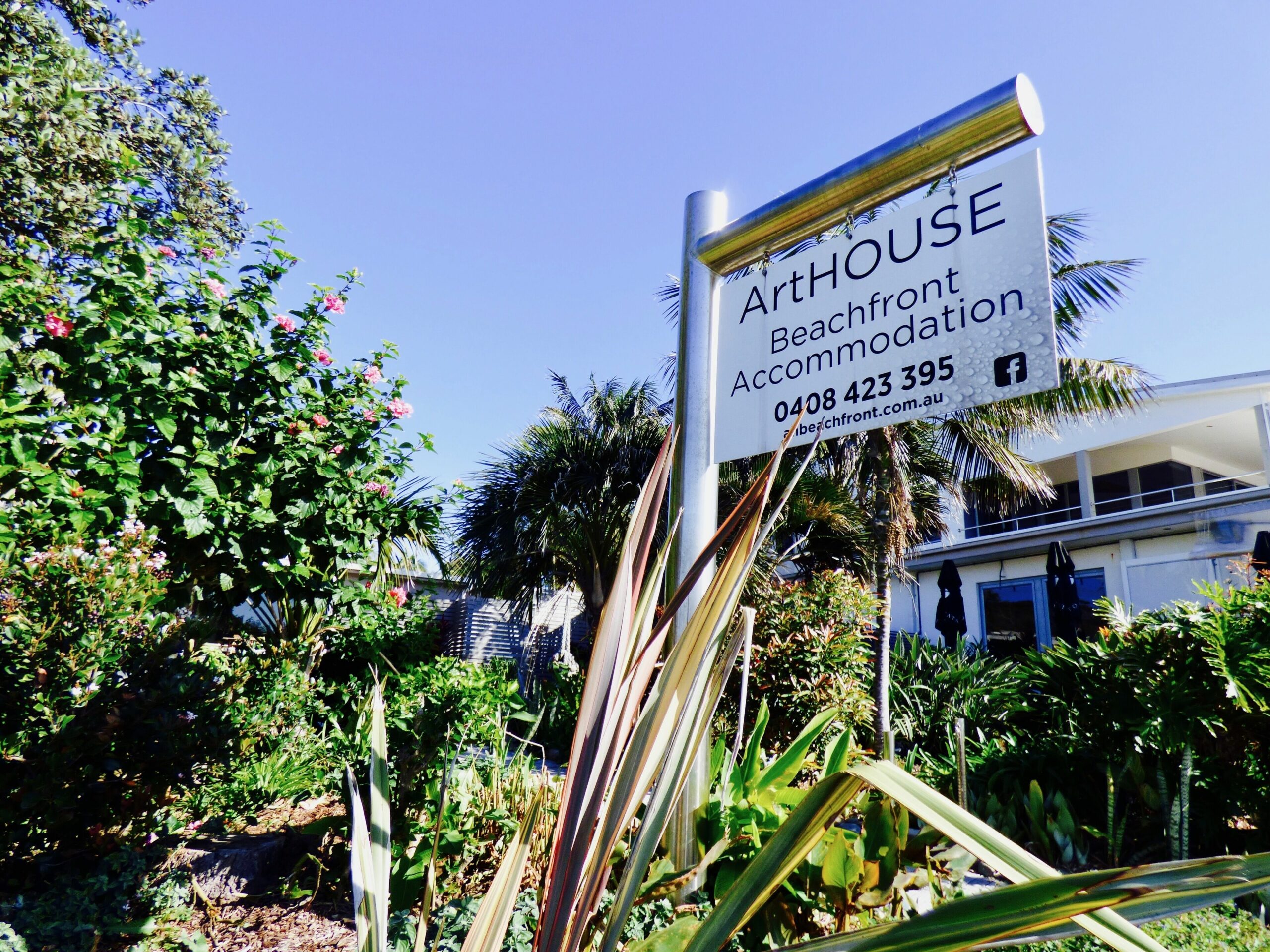 Arthouse Beachfront Accommodation