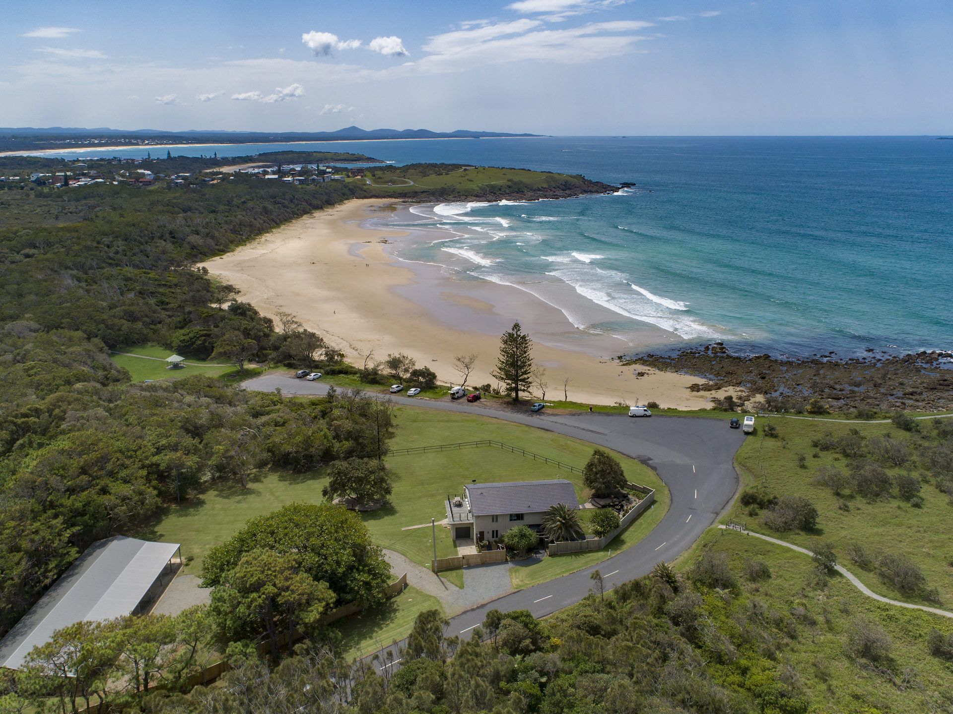 Beachfront Headlands House Mullaway