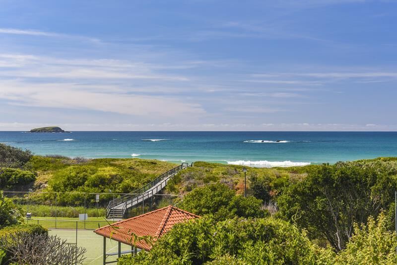 Waves at Sapphire Townhouse in Aqualuna Beach Resort