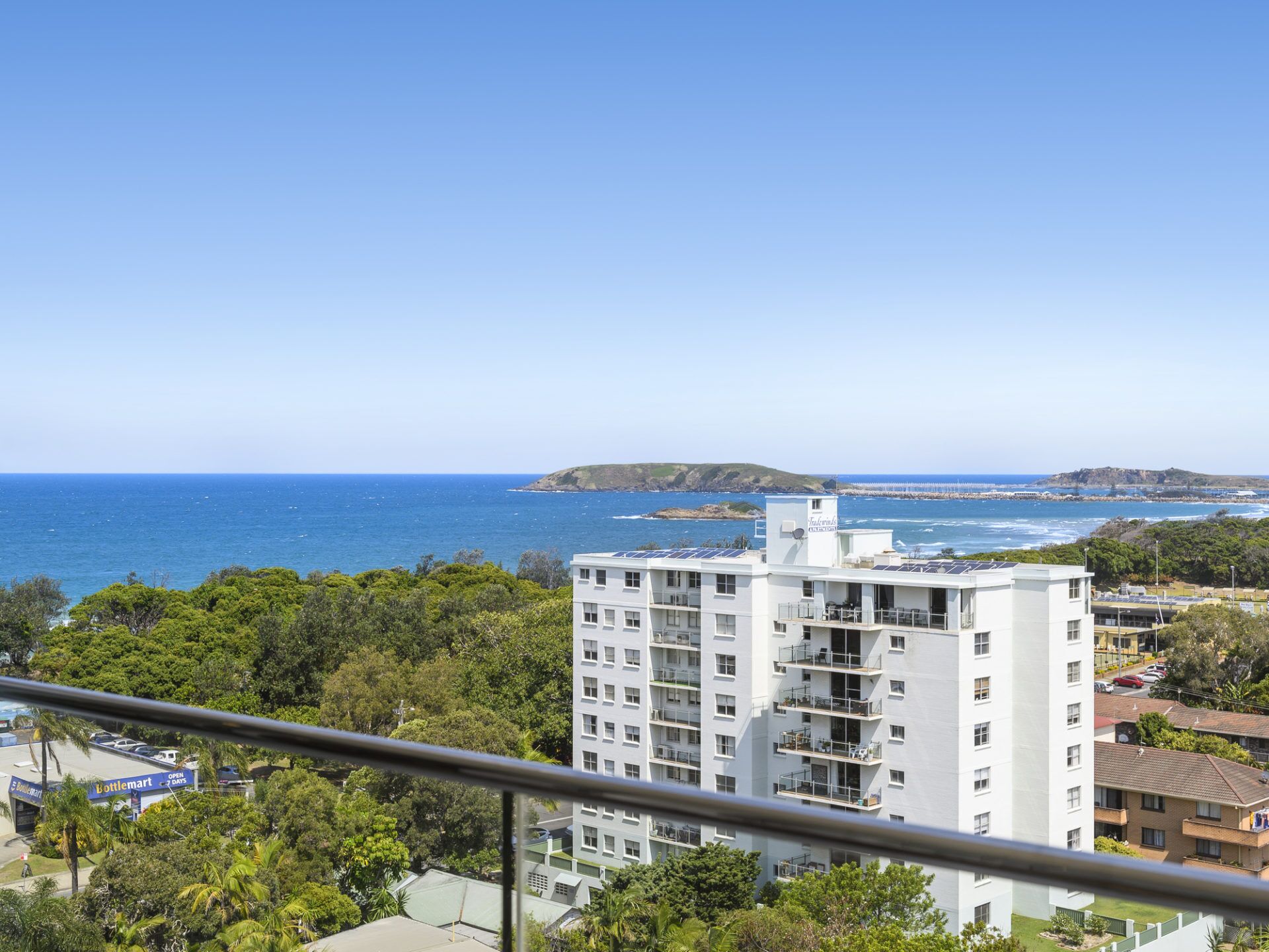 Sub Penthouse With Ocean, Island and Harbour Views of Coffs Harbour