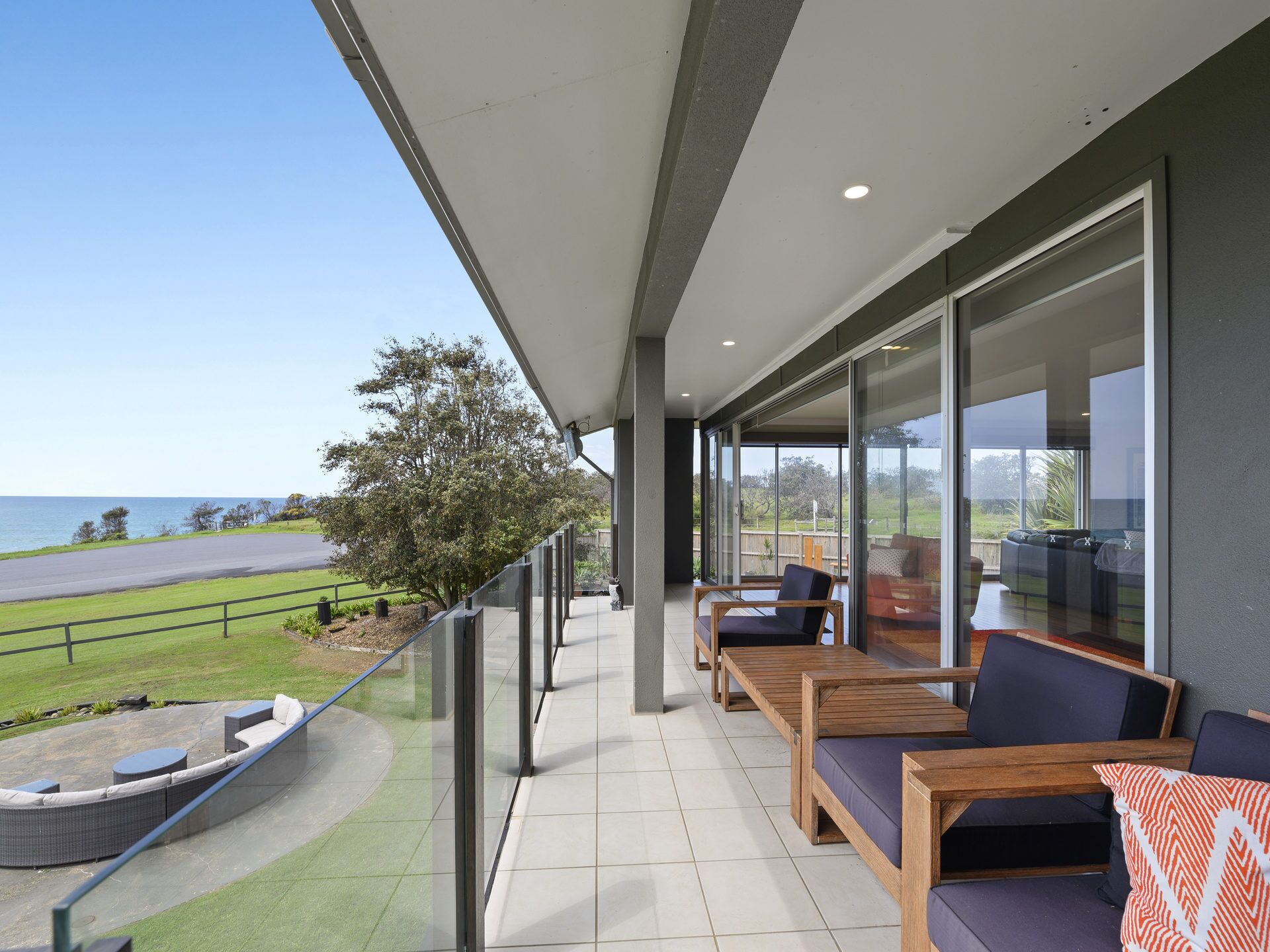 Beachfront Headlands House Mullaway