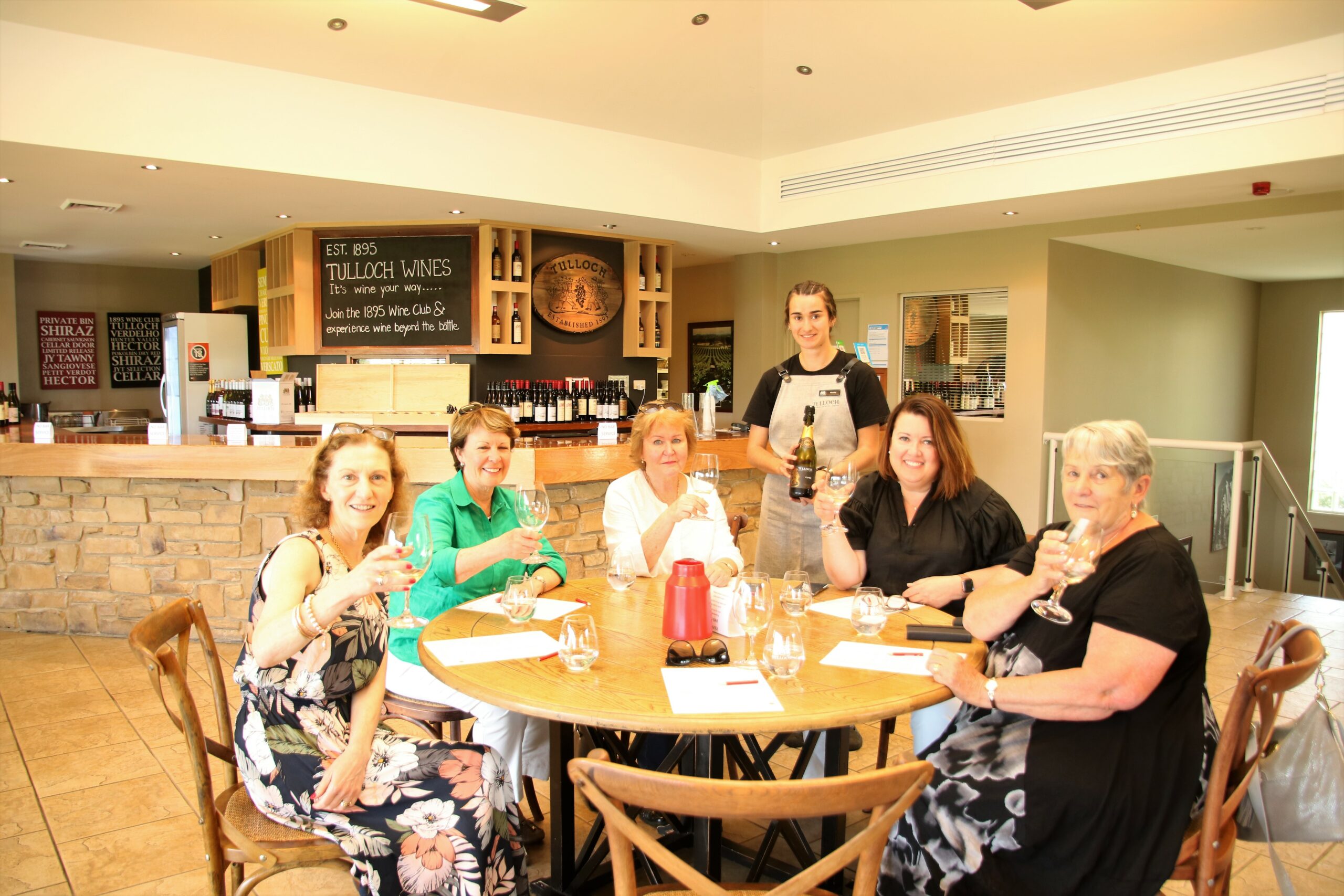 Small-Group Wine Tasting Tour in the Hunter Valley