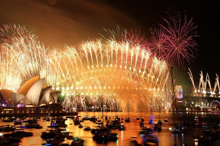 Sydney Harbour BYO New Year's Eve Catamaran Cruise