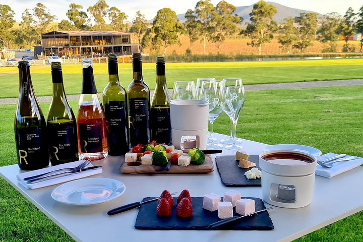 Yarra Valley Overnight Getaway and Private Wine Tour - For 2