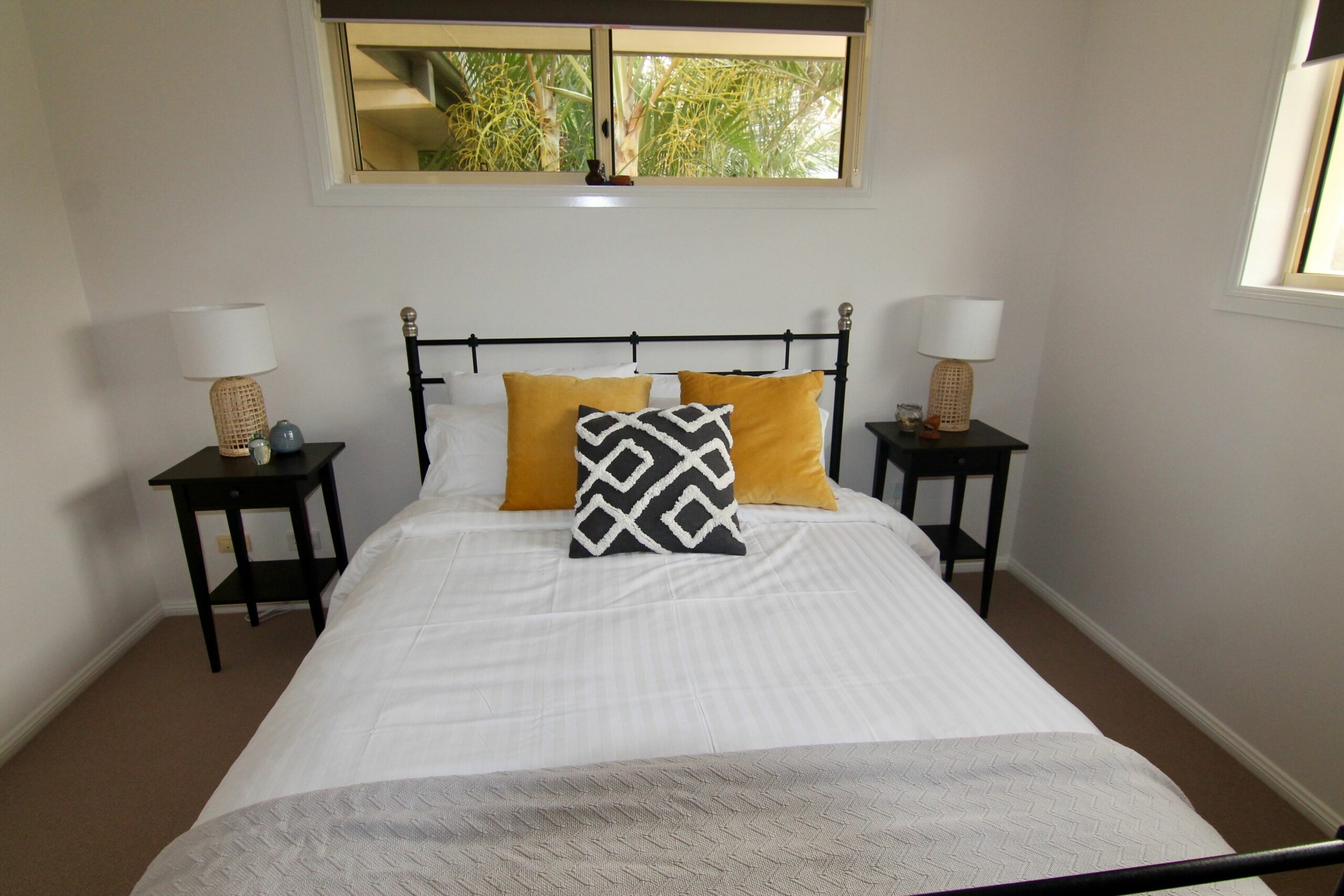 Diggers Beach Hideaway, Coffs Harbour - New Listing! Prime beachside location