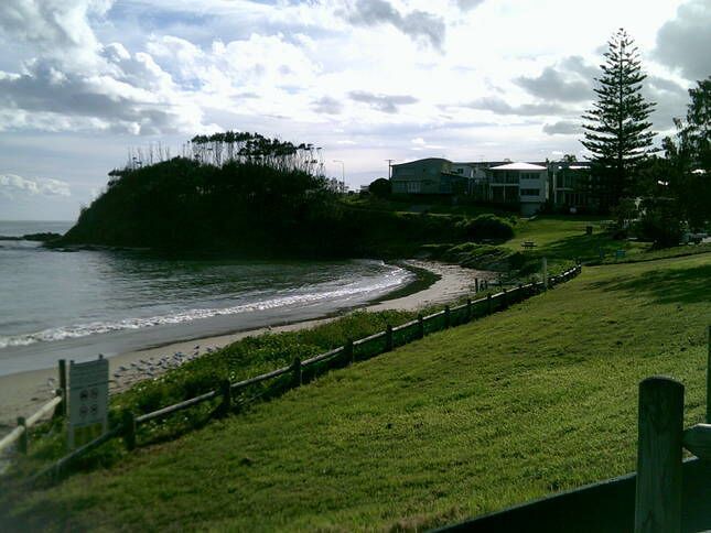 Melaleuca Lakeside by the beach at Woolgoolga - Paradise summer and winter