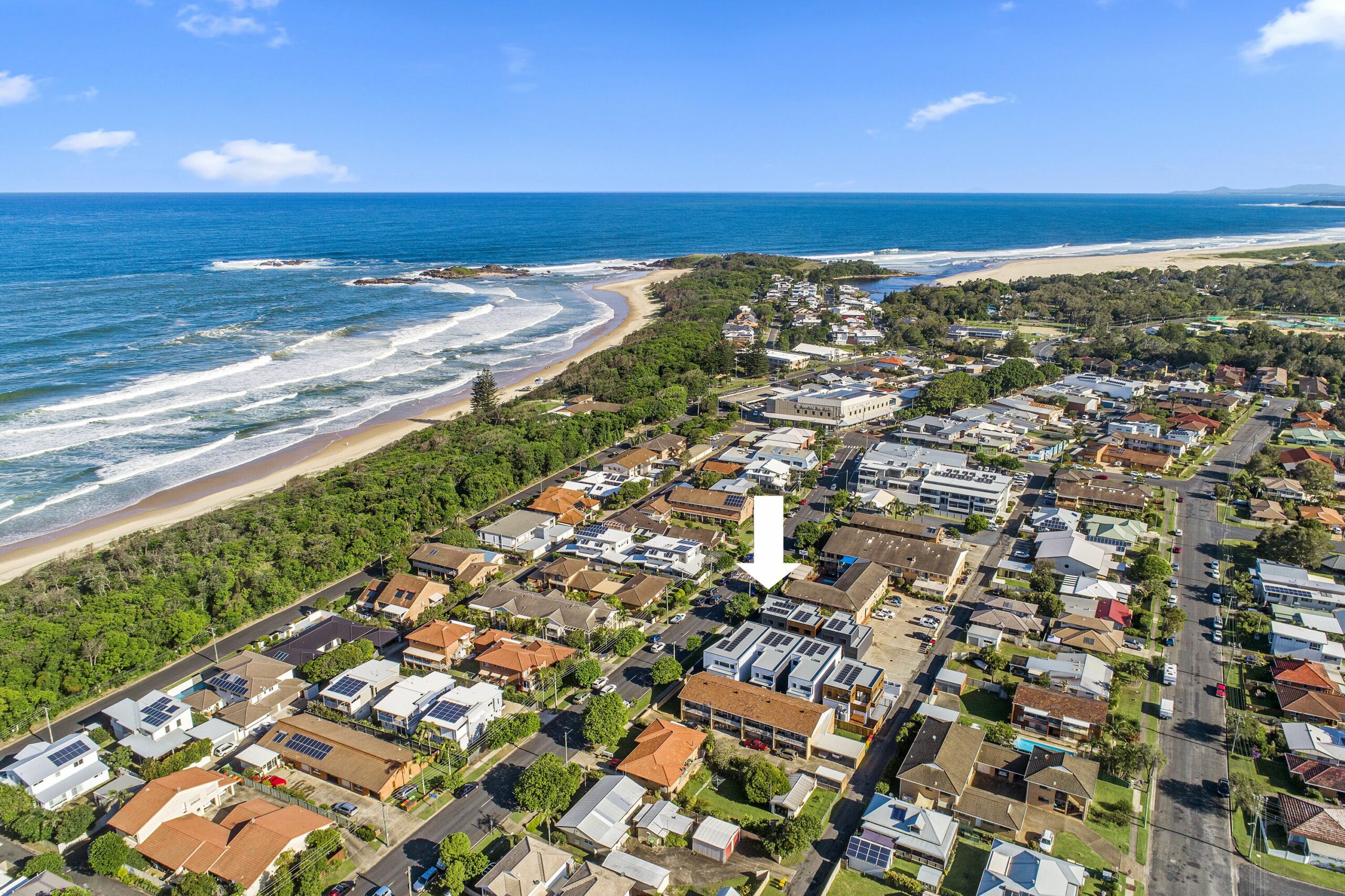 Suite 1 - Brand new Townhouse in Central Sawtell