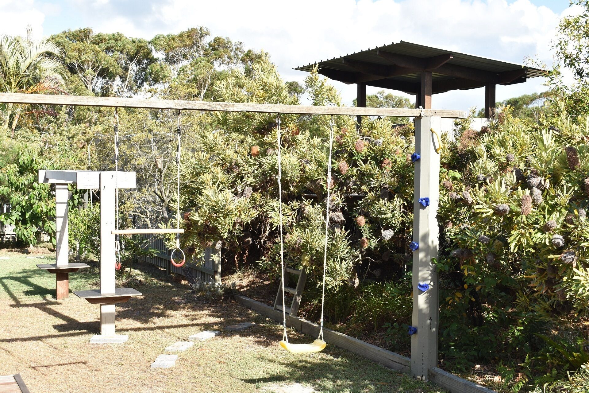 Nestled between Yuraygir National Park, lake & sea