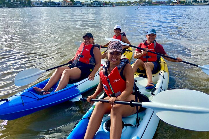 2-Hour Farmers Market Tour with Kayak