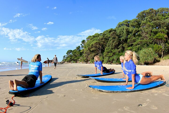 Surfing Lessons in Byron Bay