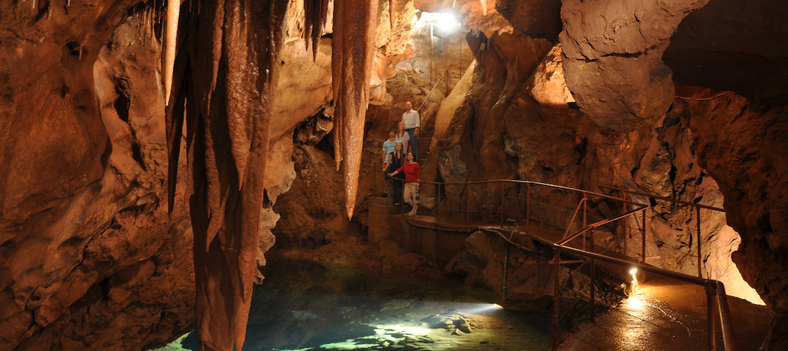 Full Day Jenolan Caves Tour from Sydney