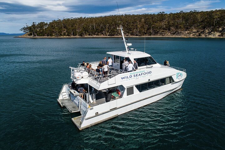 Tasmanian Seafood Experience in Hobart