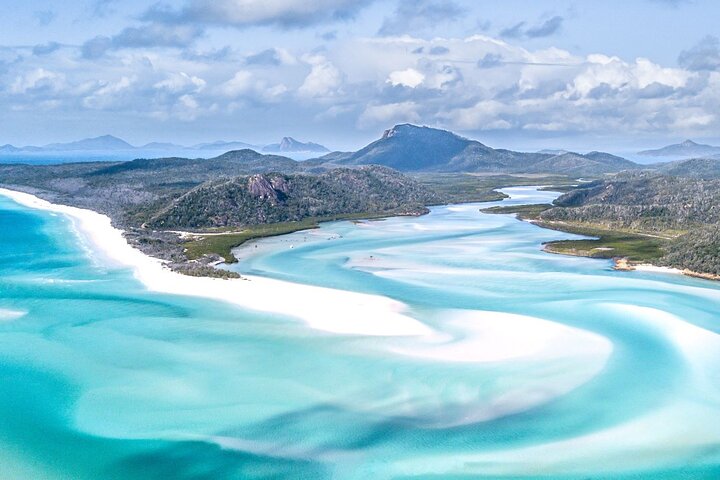 4 Day & 3 Night Whitsunday Islands & Outer Reef Sailing Adventure on Condor