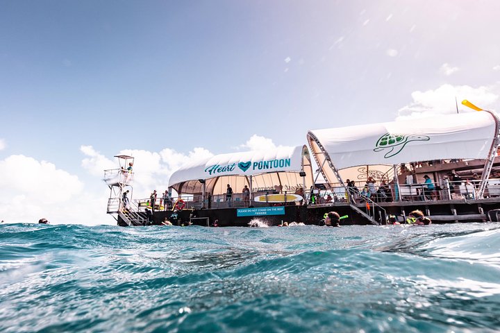 Heart Pontoon Great Barrier Reef Express