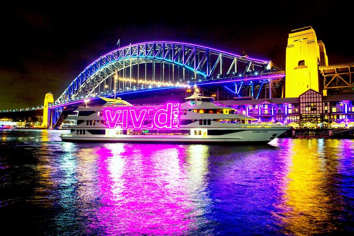 VIVID Lights Sydney Harbour Cruise