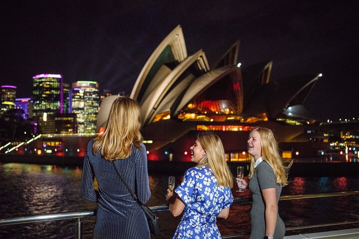 VIVID Lights Sydney Harbour Cruise