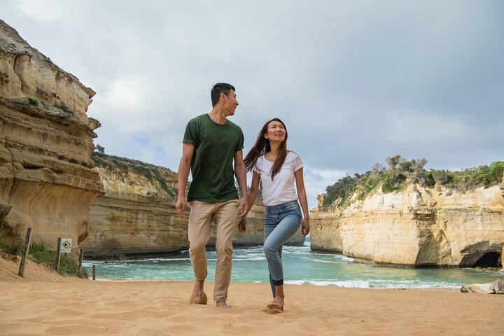 Private Two Day Great Ocean Road & Phillip Island Tour