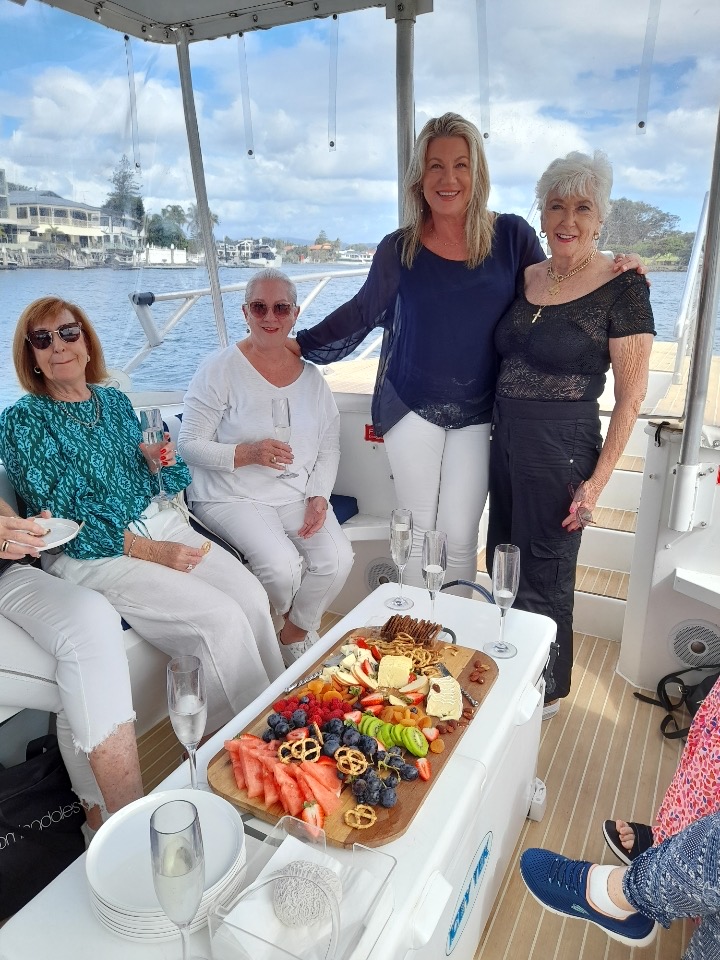 'Day Out on the Water' 5 hour PRIVATE LUNCH CHARTER - Pickup from Runaway Bay.