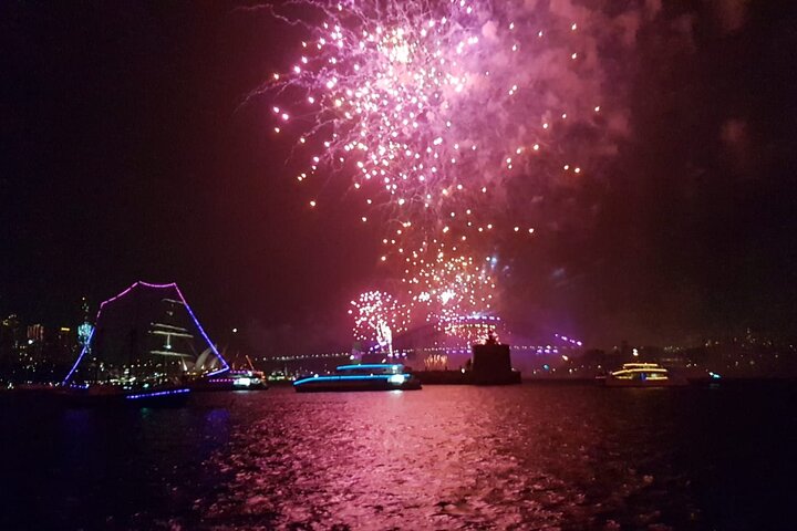 New Years Eve Tall Ships Dinner Cruise on Sydney Harbour