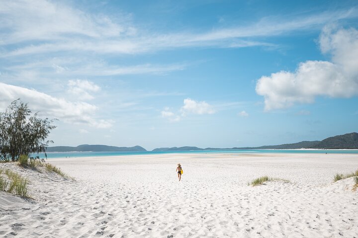 3 Day & 2 Night Whitsunday Islands Maxi Sailing Adventure on Hammer