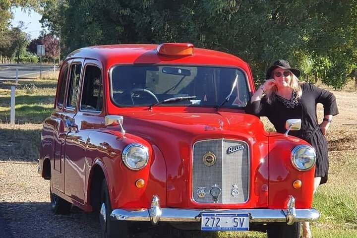 Half-day Private Barossa Valley Tour by Red Cab from Tanunda