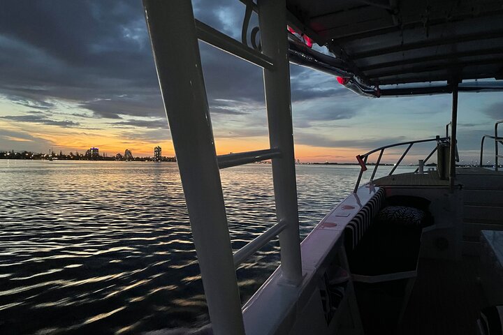 New Years Eve Tall Ships Dinner Cruise on Sydney Harbour