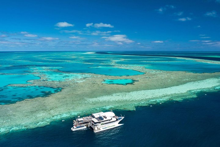 Heart Pontoon Great Barrier Reef Express