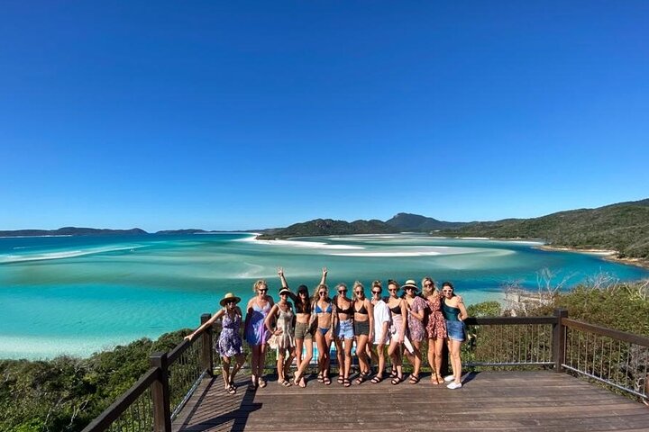 4 Day & 3 Night Whitsunday Islands & Outer Reef Sailing Adventure on Broomstick