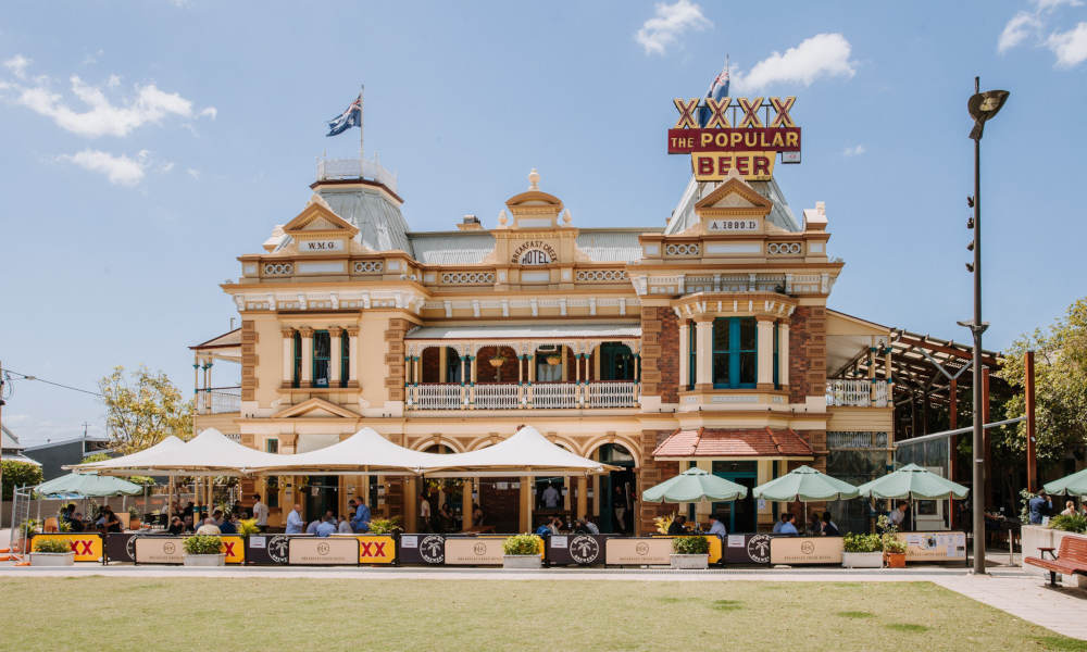 Brisbane River Cruise to 3 Classic Old Pubs