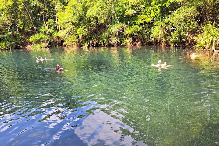 2-Day Snorkeling Experience in Great Barrier Reef (Twin Share Cabin)