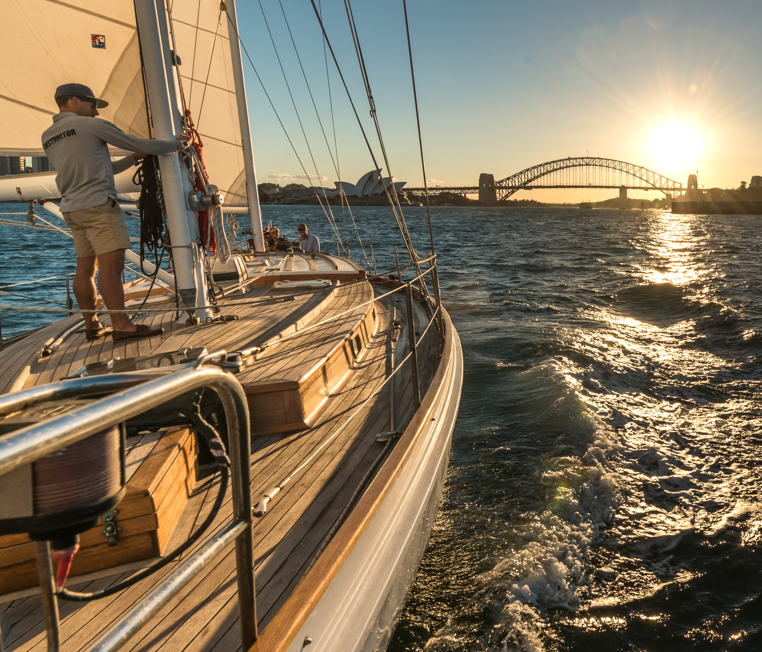 Exclusive Classic Yacht Cruise Sydney Harbour - adults only