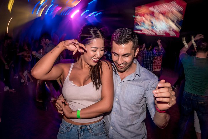 Salsa & Bachata classes in Sydney