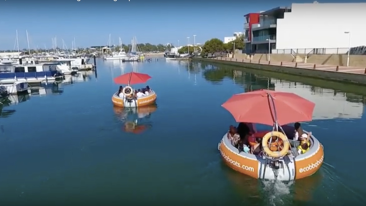 2 Hour SelfDrive BBQ Boat Hire Group of 7 10 people MANDURAH