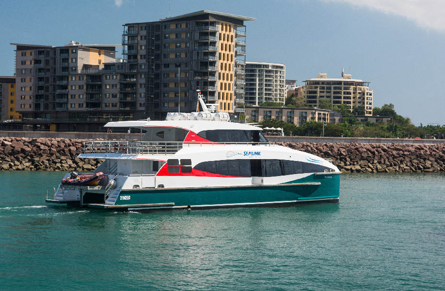 Return Ferry Darwin-Mandorah