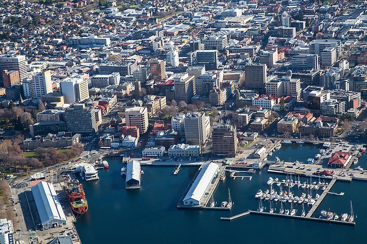 Scenic Hobart Helicopter 20-minute or 60-minute Tour