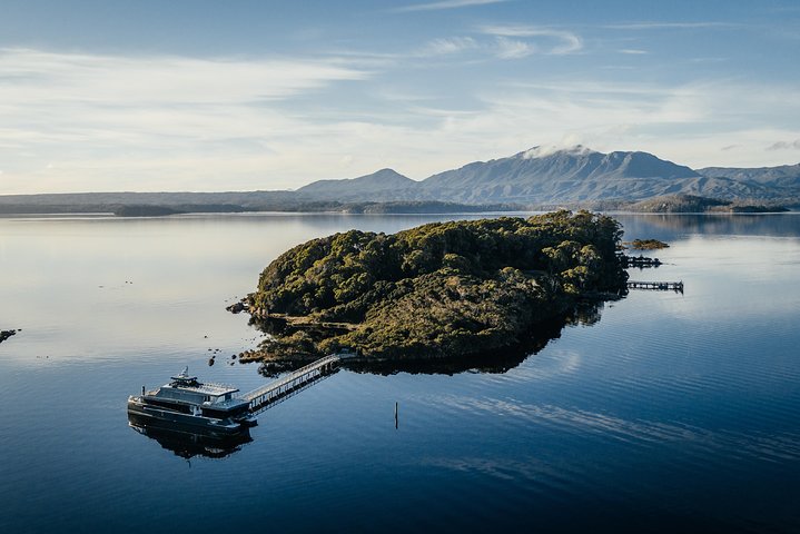 Strahan Day Trip by Air from Hobart Including a Gordon River Cruise