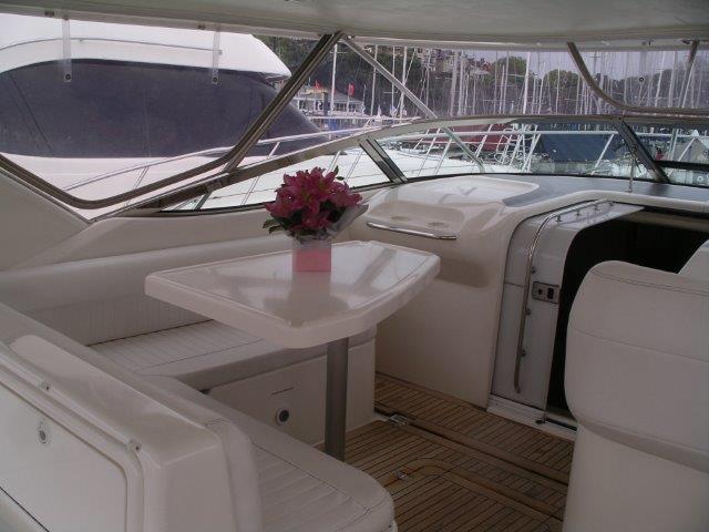 Skippered Charter Zodiac Riviera 4000 for up to 15 persons