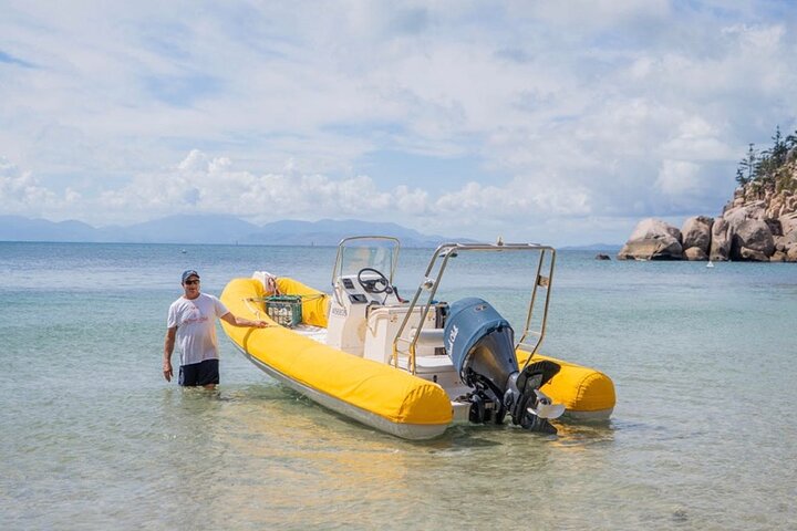 Magnetic Island Scenic Boat Ride and Gourmet Picnic