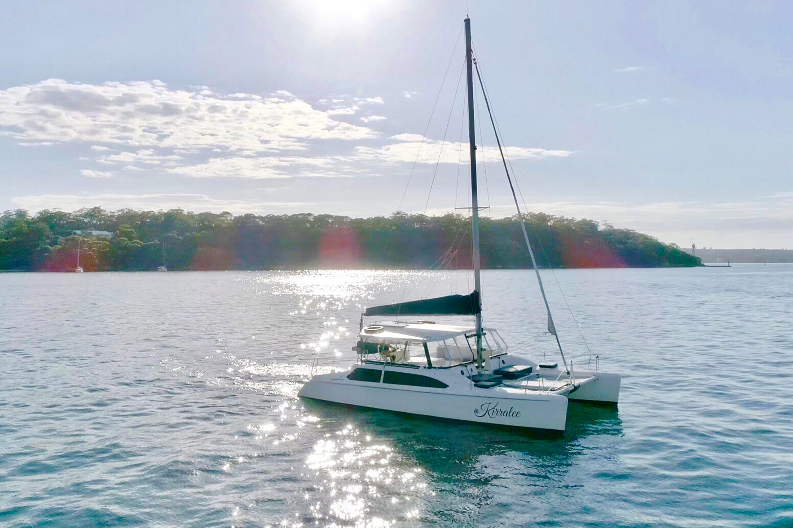 Harbour Romance Cruise For Two with Picnic Lunch