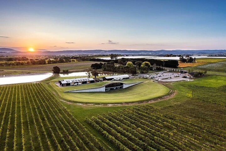 Yarra Valley Afternoon Winery Tour - Half Day from Melbourne