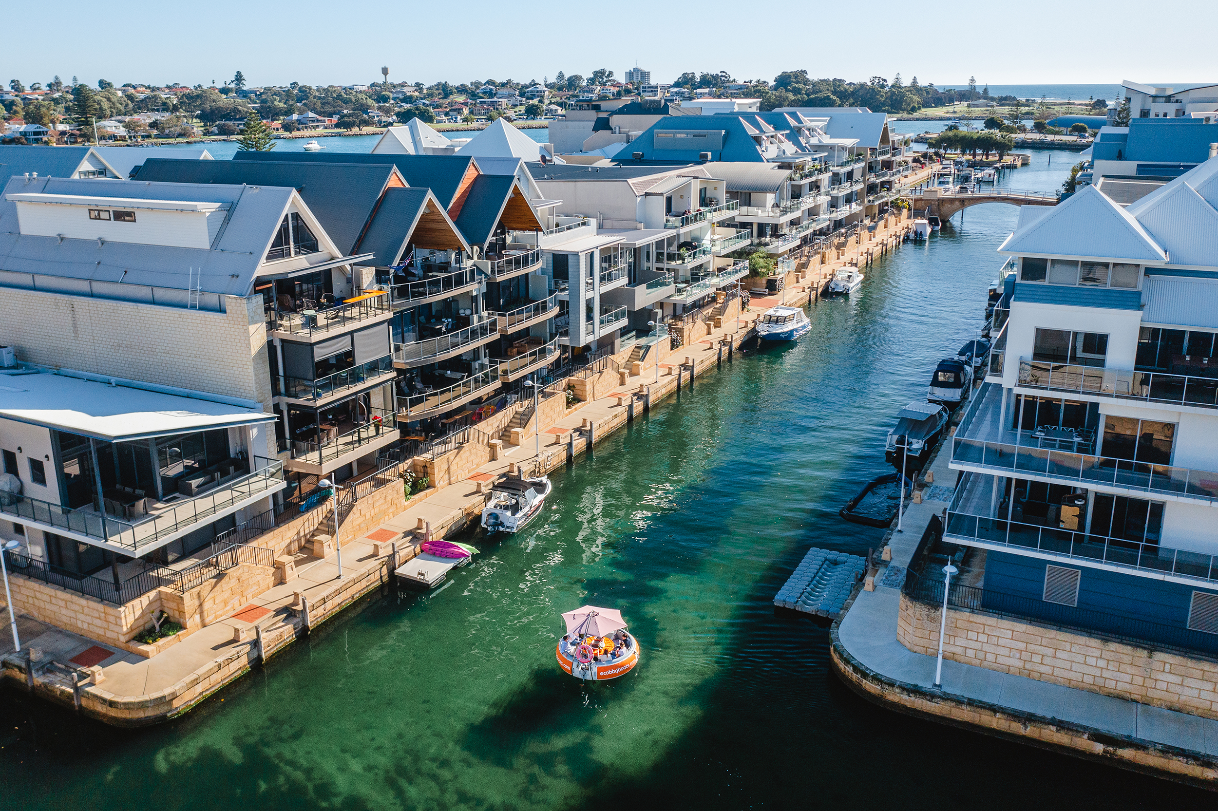 1.5-Hour Self-Drive BBQ Boat Hire  - Group of 1 to 6 people - MANDURAH