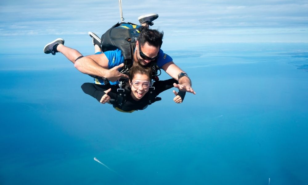 Melbourne Tandem Skydiving up to 15,000ft