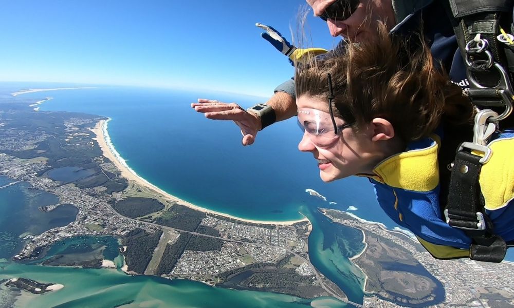 Newcastle up to 15,000ft Tandem Skydive