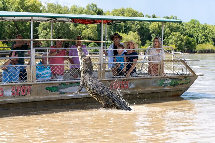 Full day Private Pet Friendly tour of Hunter Valley Wine Country