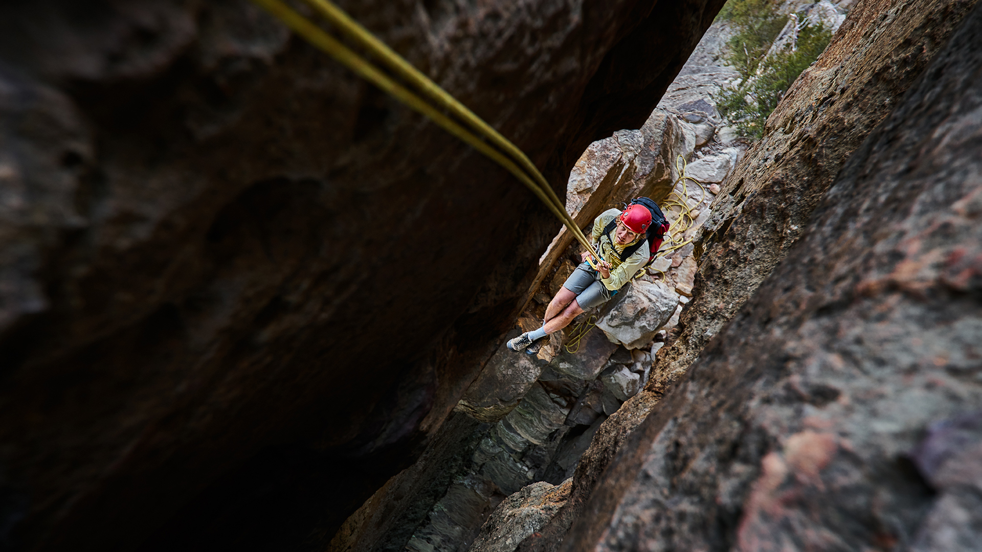 Full Day Multi-Pitch Abseiling Adventure With Lunch