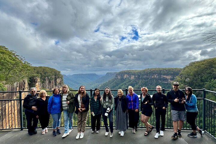 Wild Wombat and Kangaroo Day Tour from Sydney