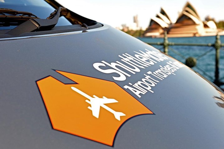 Private Transfer FROM Sydney Airport to Sydney CBD for 1 to 2 pax