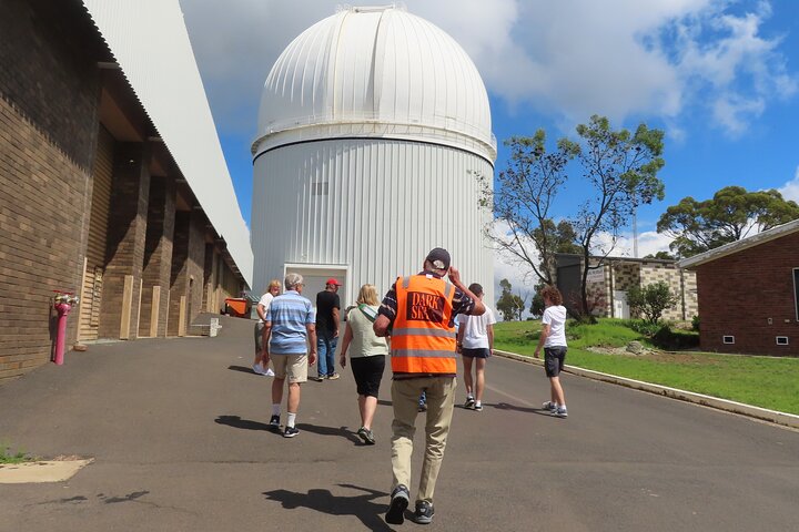 90 minutes Highlight Siding Spring Observatory Tour