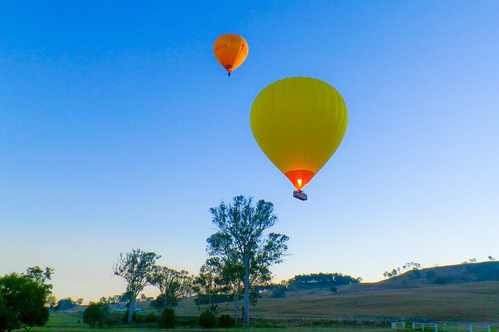 Combo Aquaduck And Hot Air Balloon in Gold Coast with Breakfast