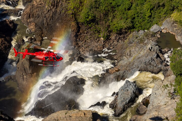 Ultimate Great Barrier Reef and Rainforest 45-minute Helicopter Tour